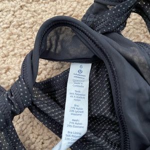 size 6 mesh lulu lemon tank top with built in sports bra